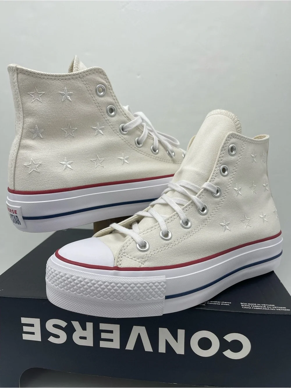 Converse A15538C WMNS Sz 8.5 CTAS LIT HI VINTAGE WHITE/RED/NAVY Platform Sneaker